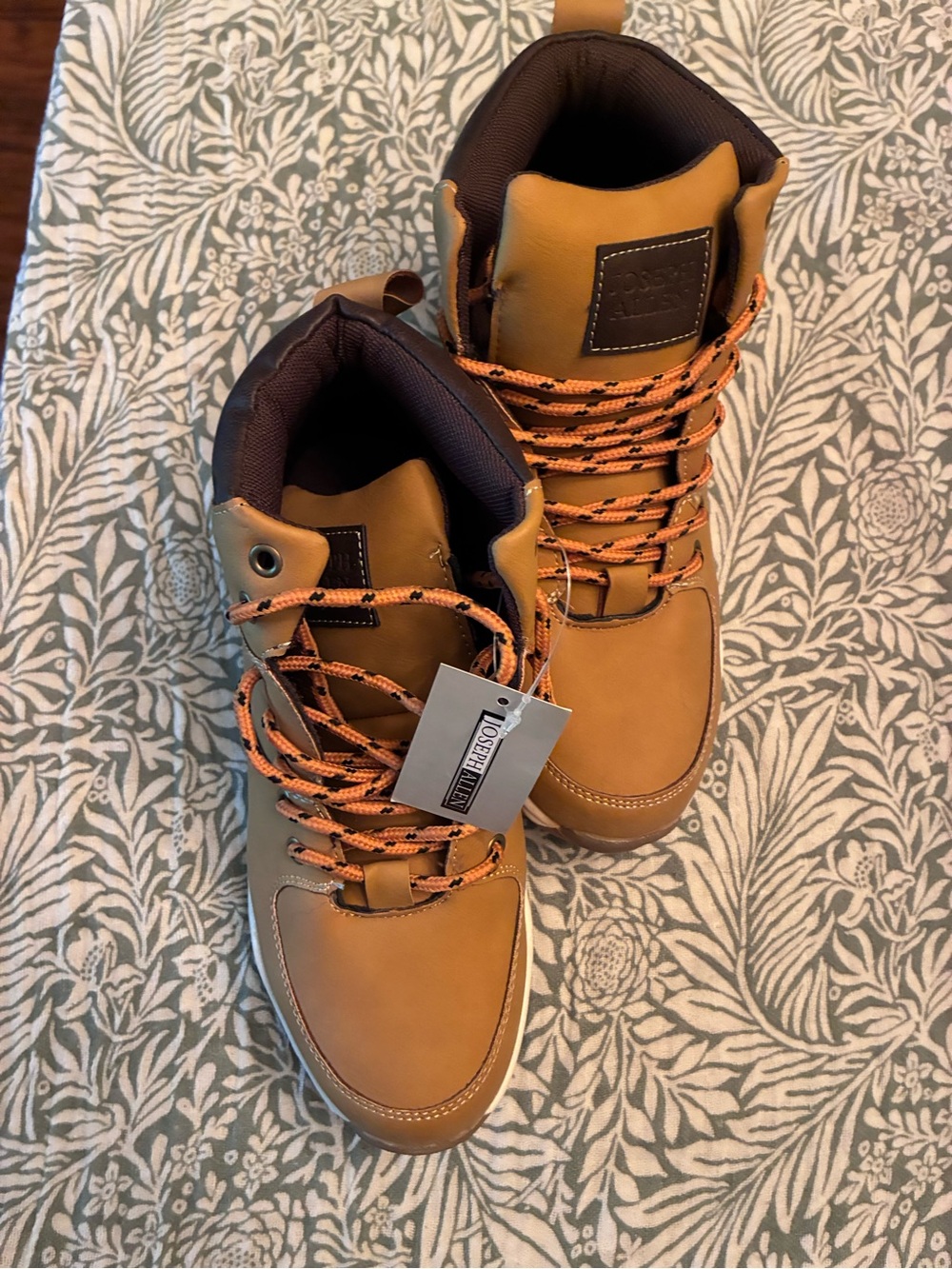 Big Kids’ Tan Lace-Up Work-Style Boots